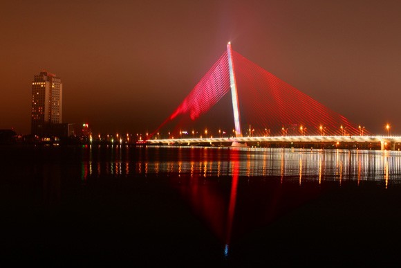  สะพาน Rồng - ไฮไลต์ใหม่ของนคร ดานัง - ảnh 7
